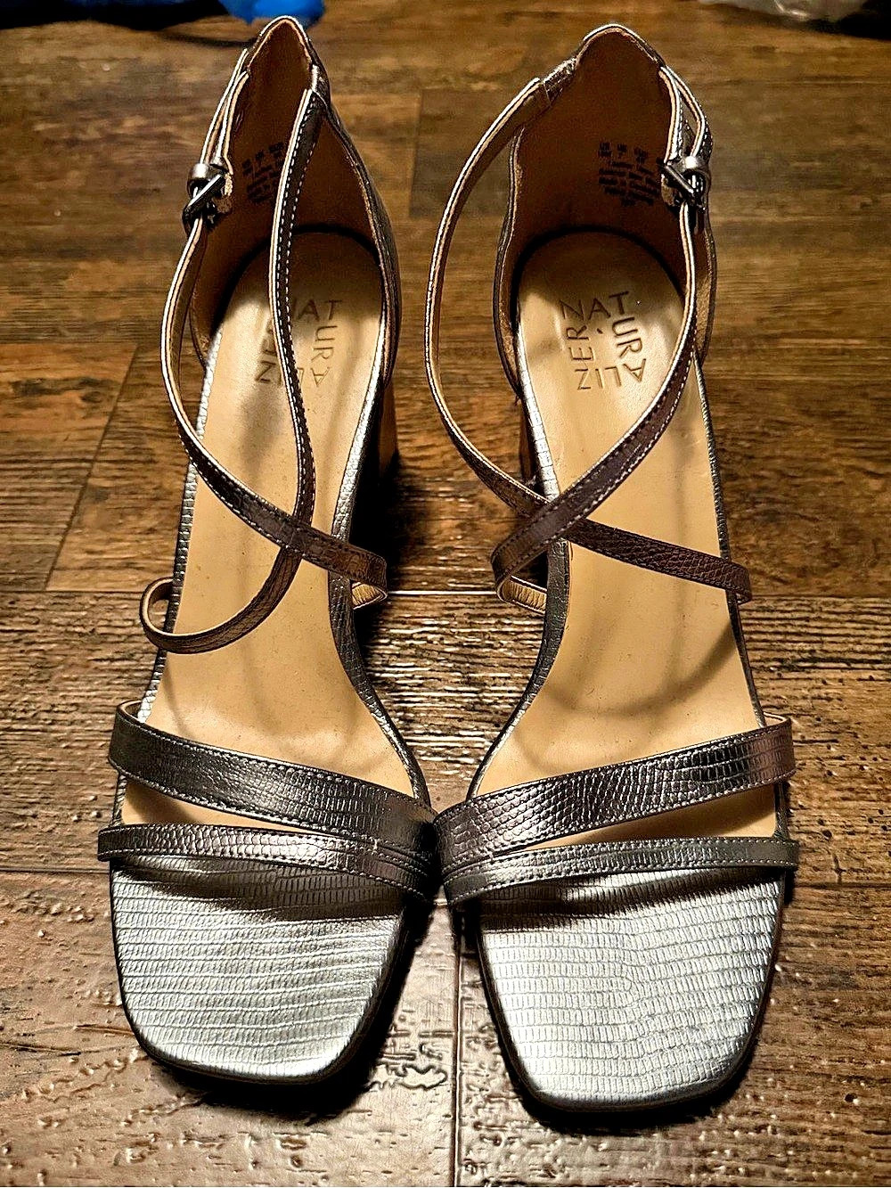 Naturalizer Tiff Leather Strappy Block Heel Sandals US 10